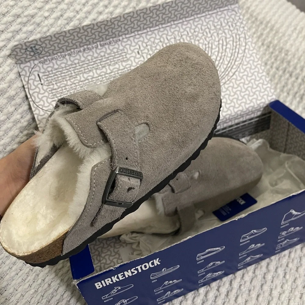 Birkenstock boston shearlings. Color ‘Stone Coin’. Size 037 Narrow  (size 6) - Picture 6 of 6
